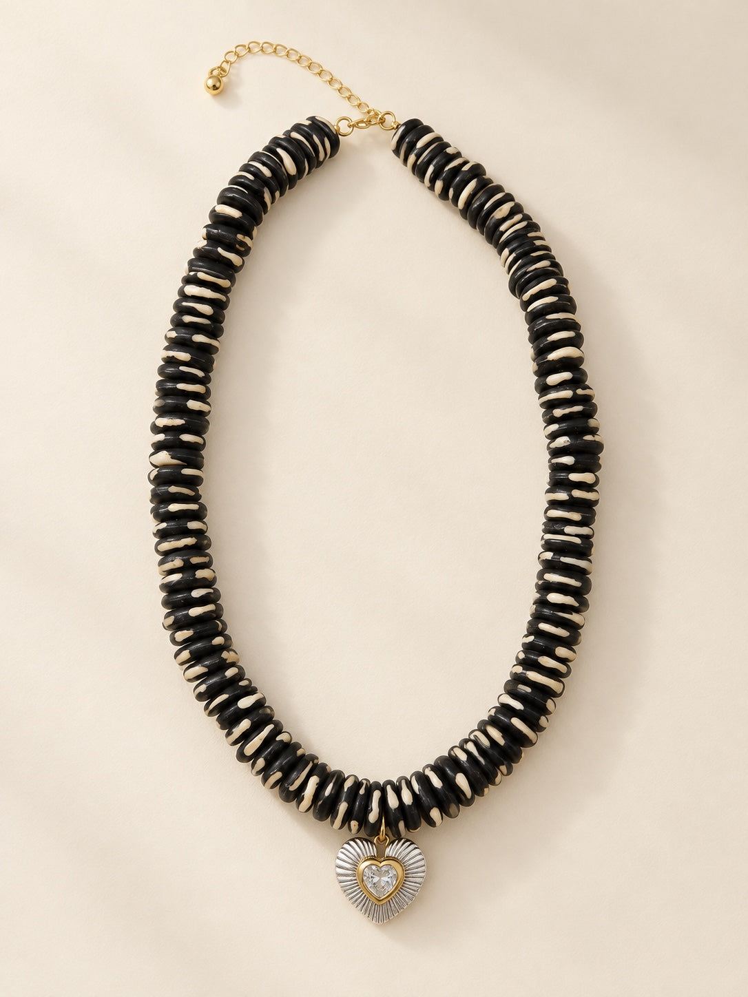 Zebra Necklace detail