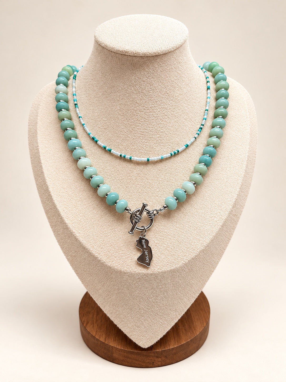 Ocean Necklace detail view