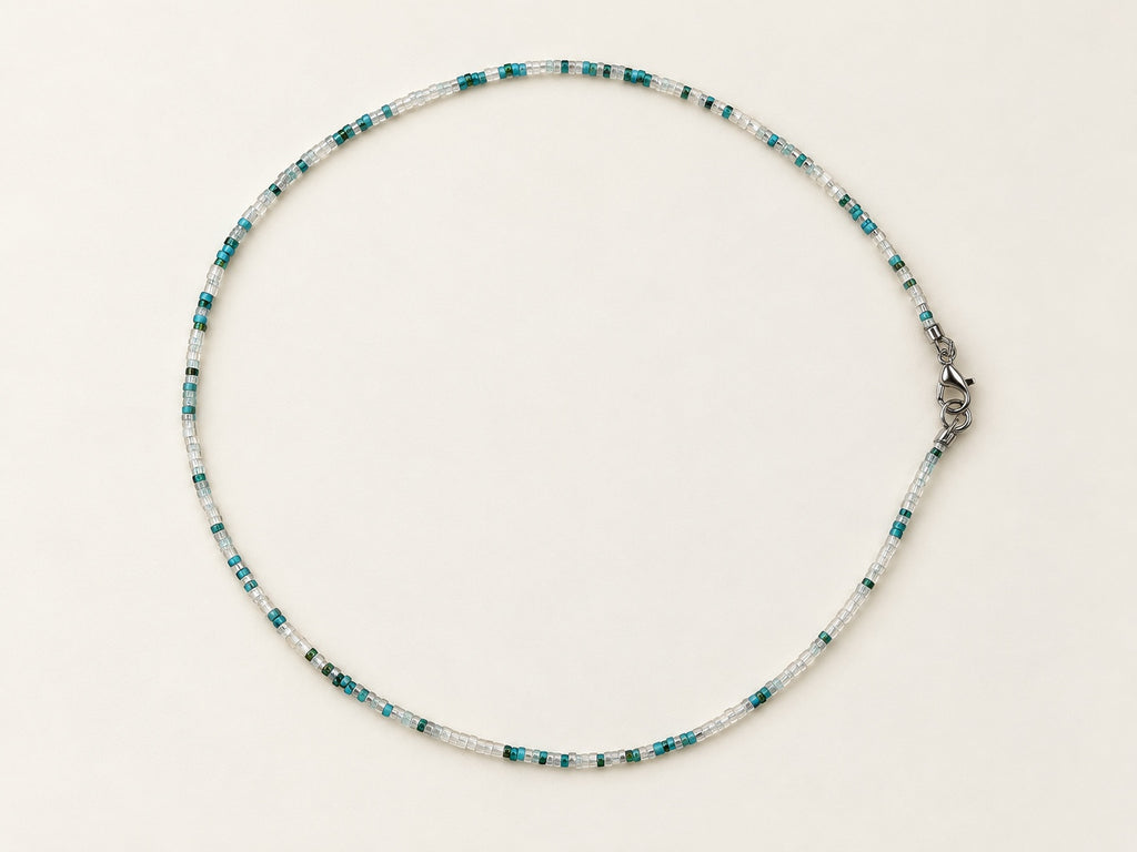 Waves Choker laid flat